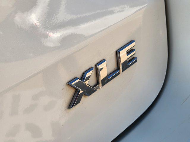 used 2018 Toyota Highlander car, priced at $21,775