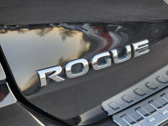 used 2018 Nissan Rogue car, priced at $8,389