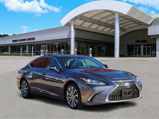 used 2020 Lexus ES 300h car, priced at $24,988