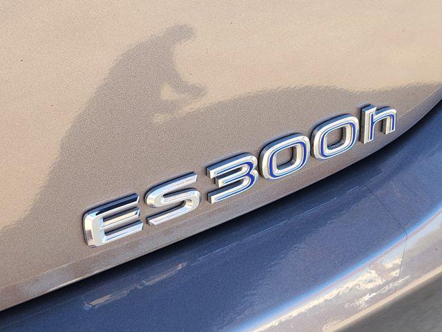 used 2020 Lexus ES 300h car, priced at $24,988