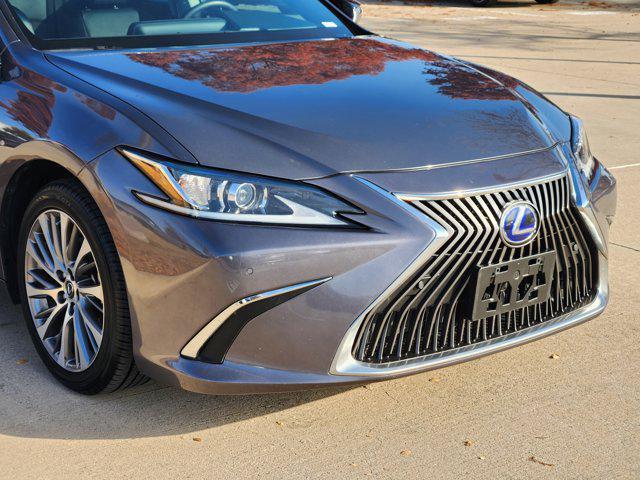 used 2020 Lexus ES 300h car, priced at $24,988