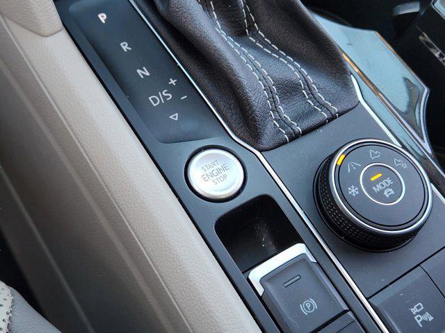 used 2022 Volkswagen Atlas car, priced at $26,351