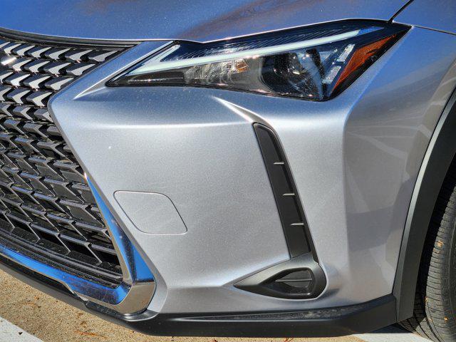 new 2025 Lexus UX 300h car, priced at $40,569