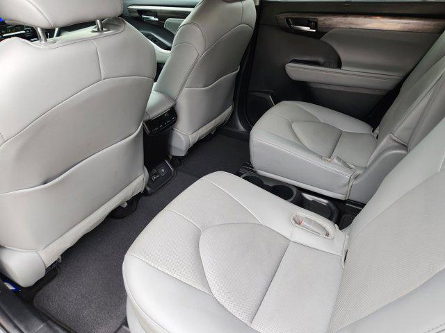 used 2024 Toyota Highlander car, priced at $42,975