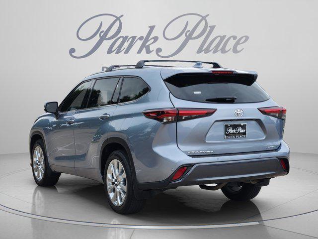 used 2024 Toyota Highlander car, priced at $42,975