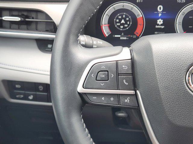 used 2024 Toyota Highlander car, priced at $42,975
