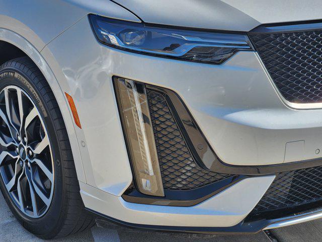used 2021 Cadillac XT6 car, priced at $29,794