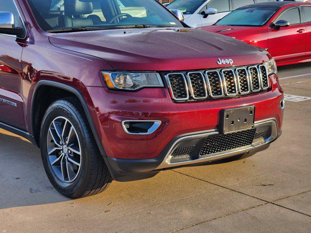used 2017 Jeep Grand Cherokee car, priced at $15,868