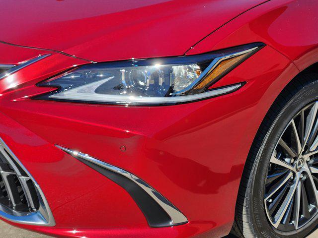 new 2025 Lexus ES 350 car, priced at $50,119