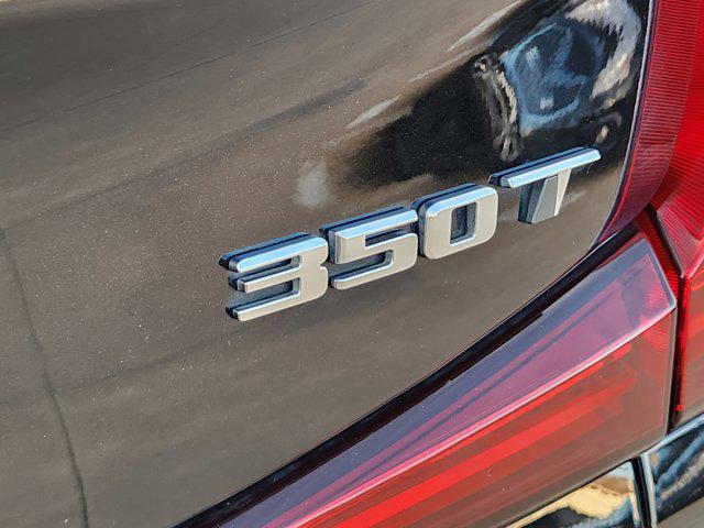 used 2023 Cadillac XT4 car, priced at $28,975