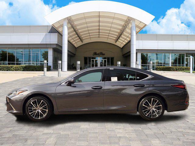 new 2025 Lexus ES 350 car, priced at $50,119