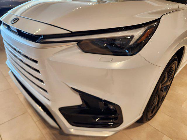 new 2026 Lexus TX 500h car, priced at $79,969