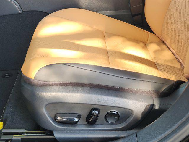 new 2025 Lexus ES 350 car, priced at $49,790