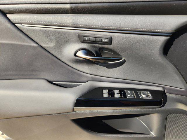 used 2023 Lexus ES 350 car, priced at $42,975