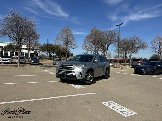 used 2018 Toyota Highlander car, priced at $19,988