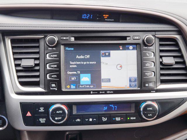 used 2018 Toyota Highlander car, priced at $20,989