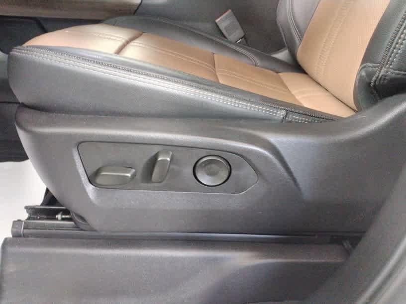 used 2024 Chevrolet Silverado 1500 car, priced at $41,988
