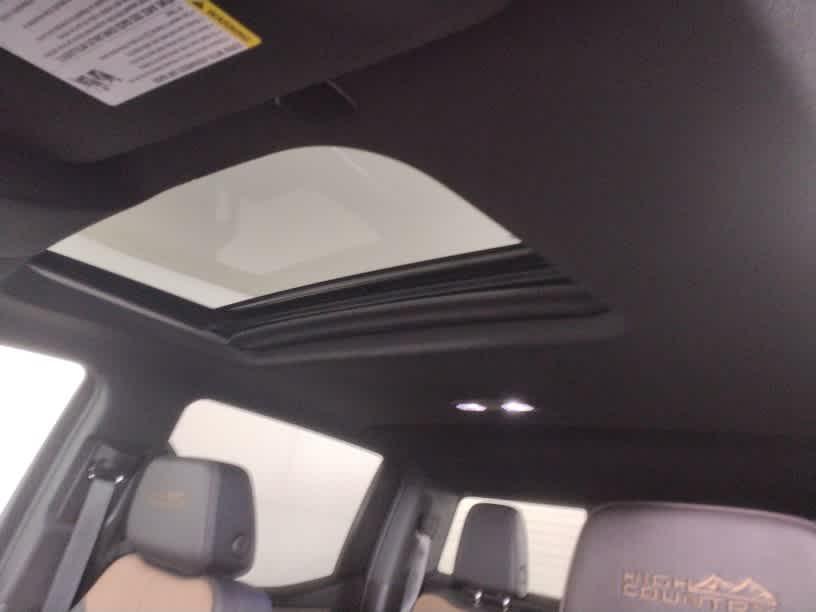 used 2024 Chevrolet Silverado 1500 car, priced at $46,209