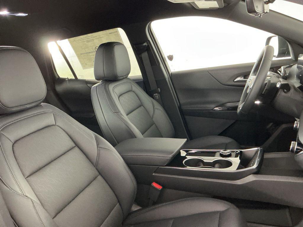 new 2026 Chevrolet Equinox car, priced at $35,790