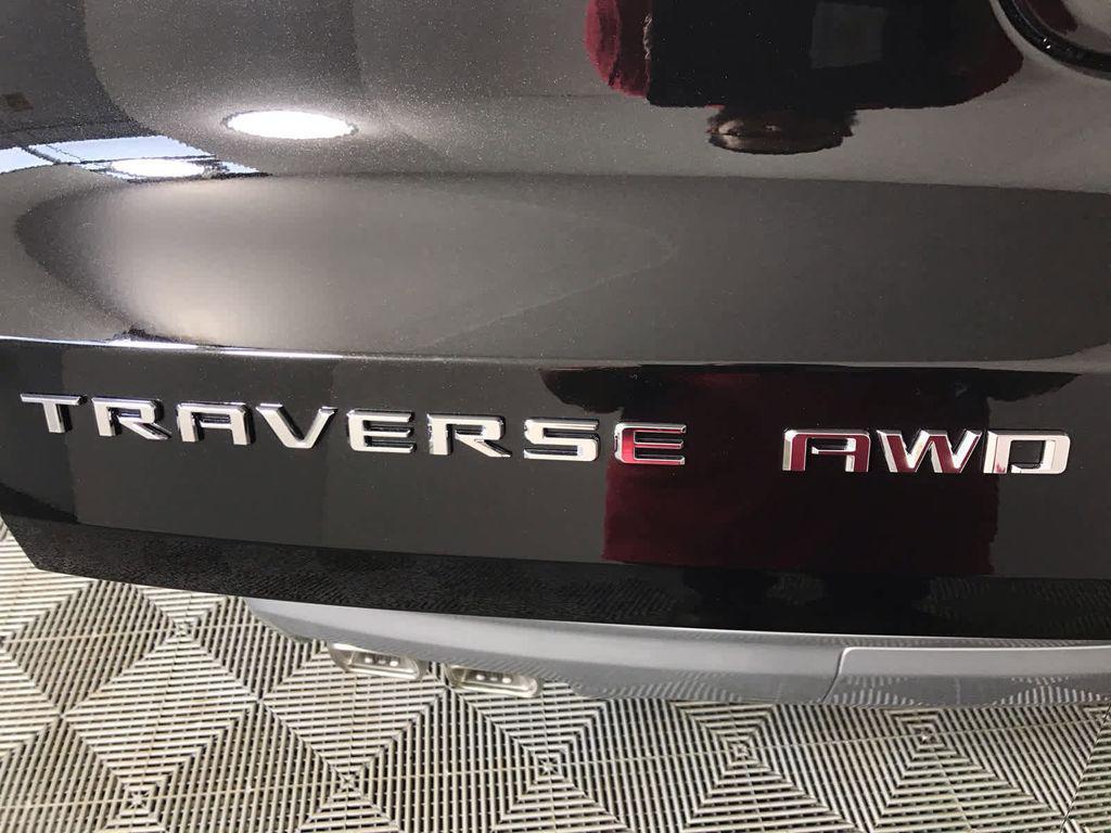 new 2026 Chevrolet Traverse car, priced at $44,083