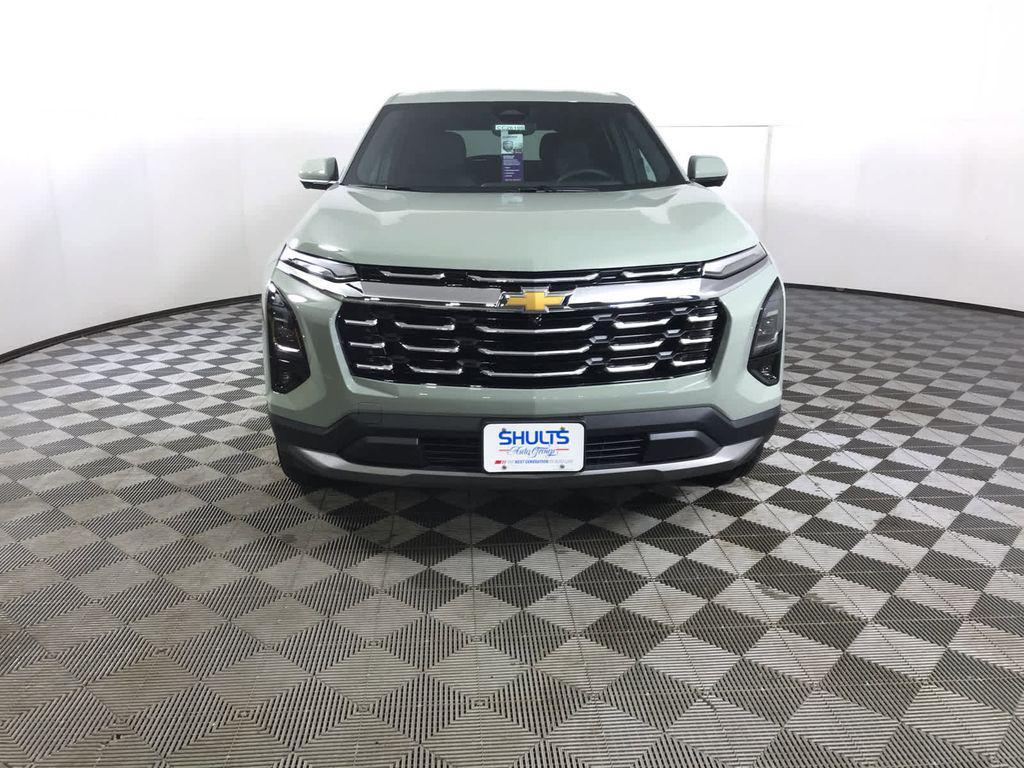 new 2026 Chevrolet Equinox car, priced at $34,325