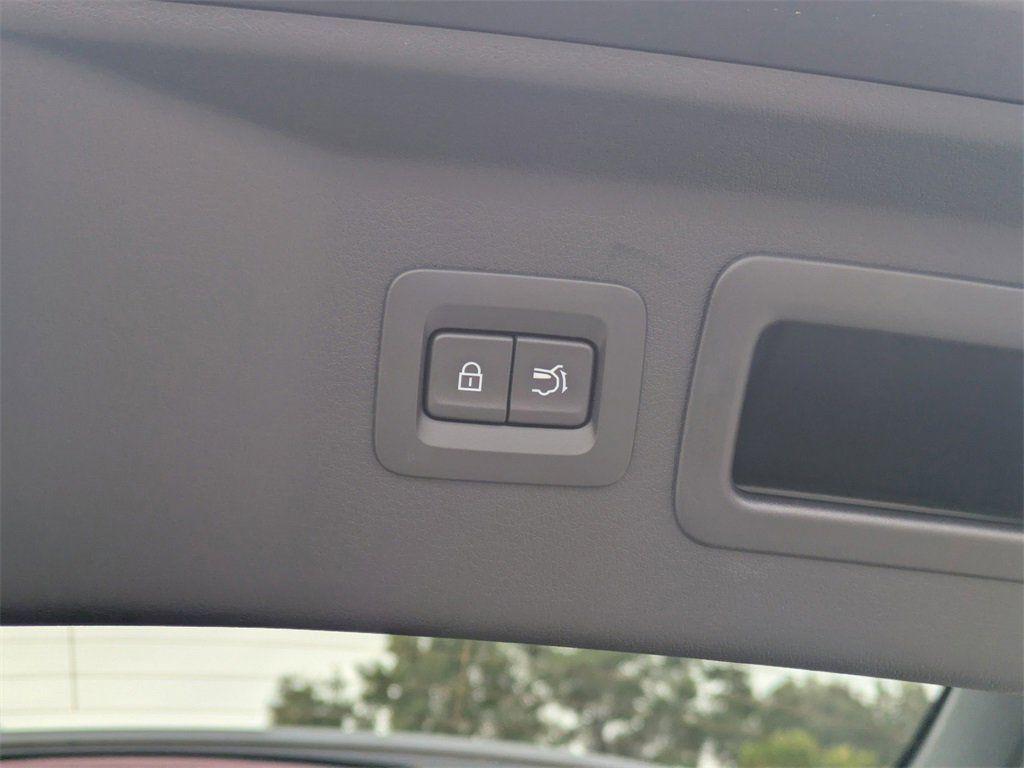 new 2026 Mazda CX-90 car, priced at $51,757