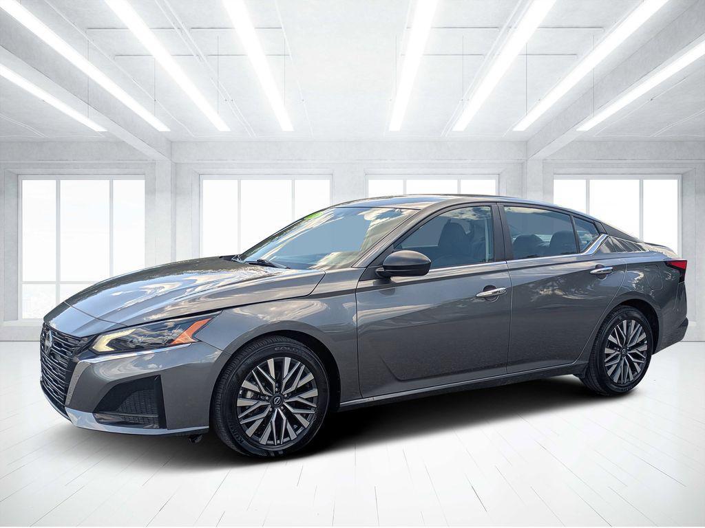 used 2025 Nissan Altima car, priced at $21,874