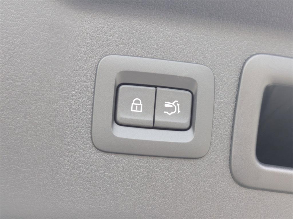 new 2026 Mazda CX-90 car, priced at $39,561