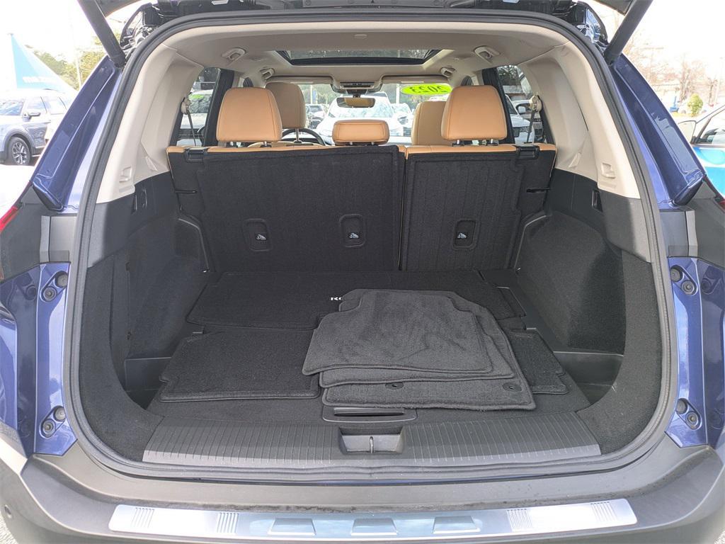 used 2023 Nissan Rogue car, priced at $25,832