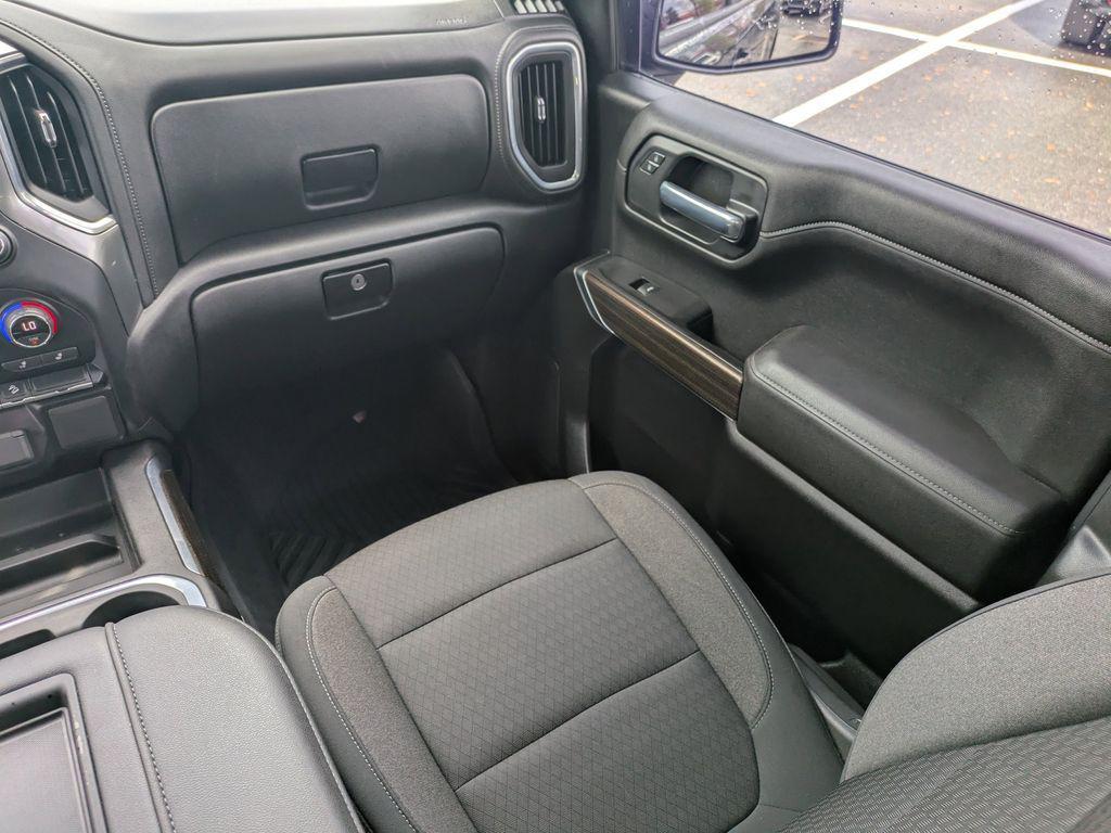 used 2021 Chevrolet Silverado 1500 car, priced at $31,209