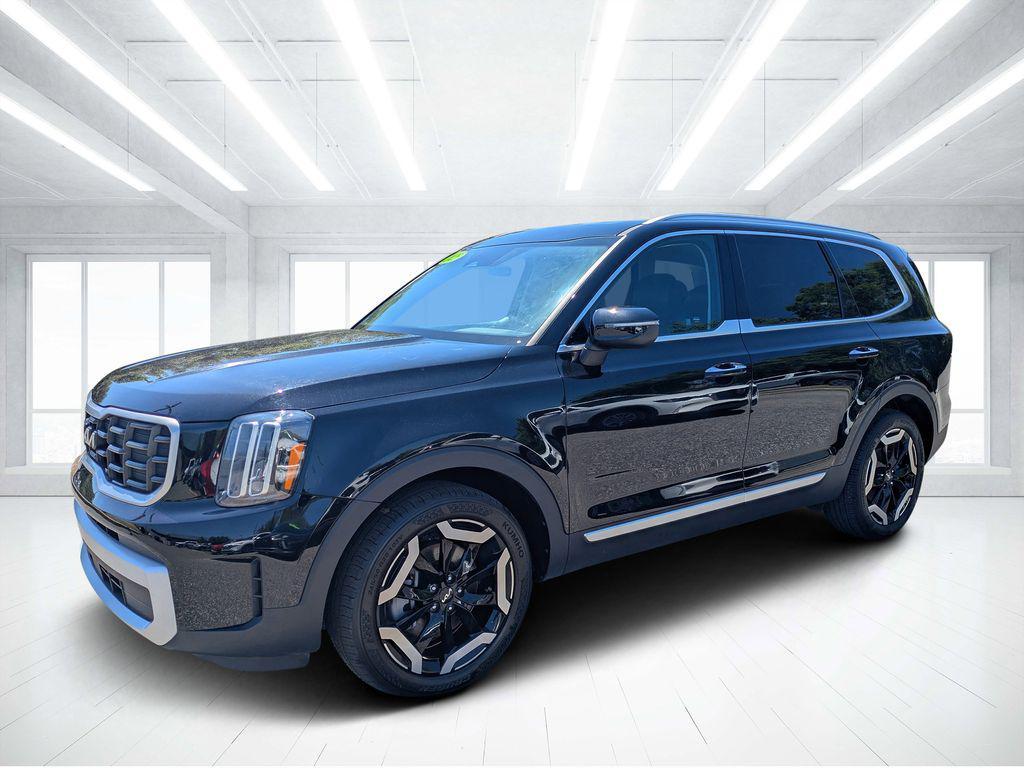 used 2025 Kia Telluride car, priced at $33,977