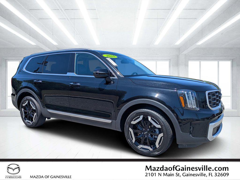used 2025 Kia Telluride car, priced at $33,977