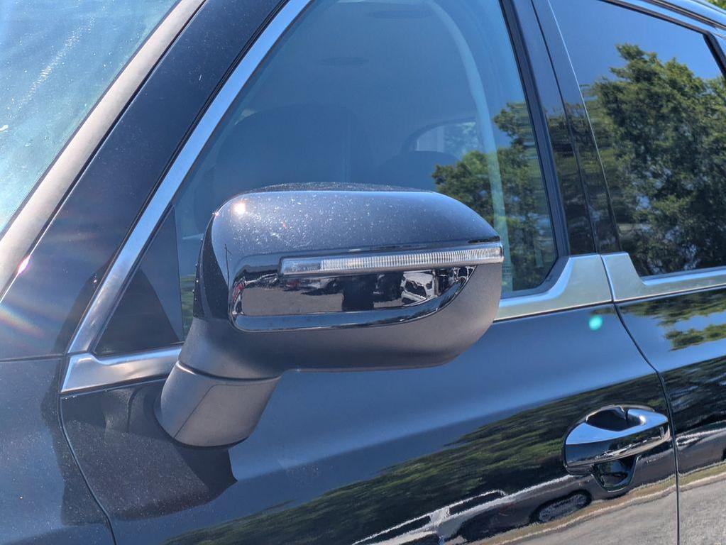 used 2025 Kia Telluride car, priced at $33,977