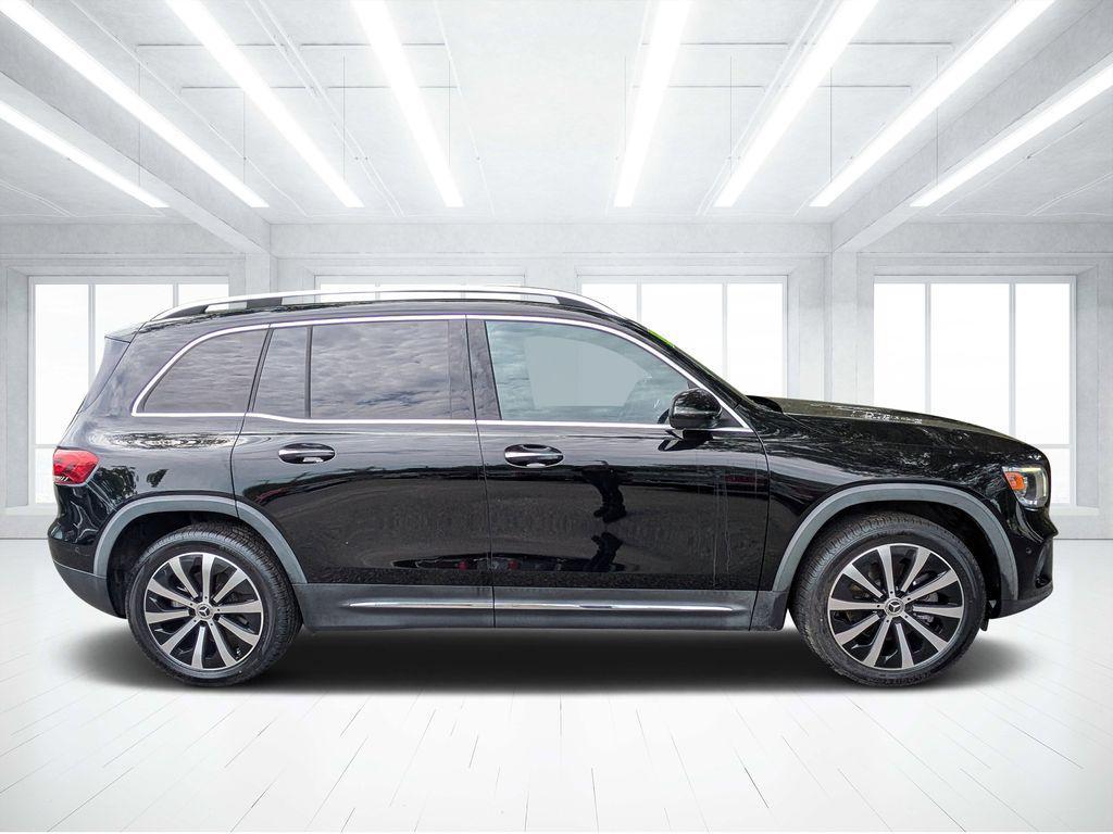 used 2022 Mercedes-Benz GLB 250 car, priced at $25,100