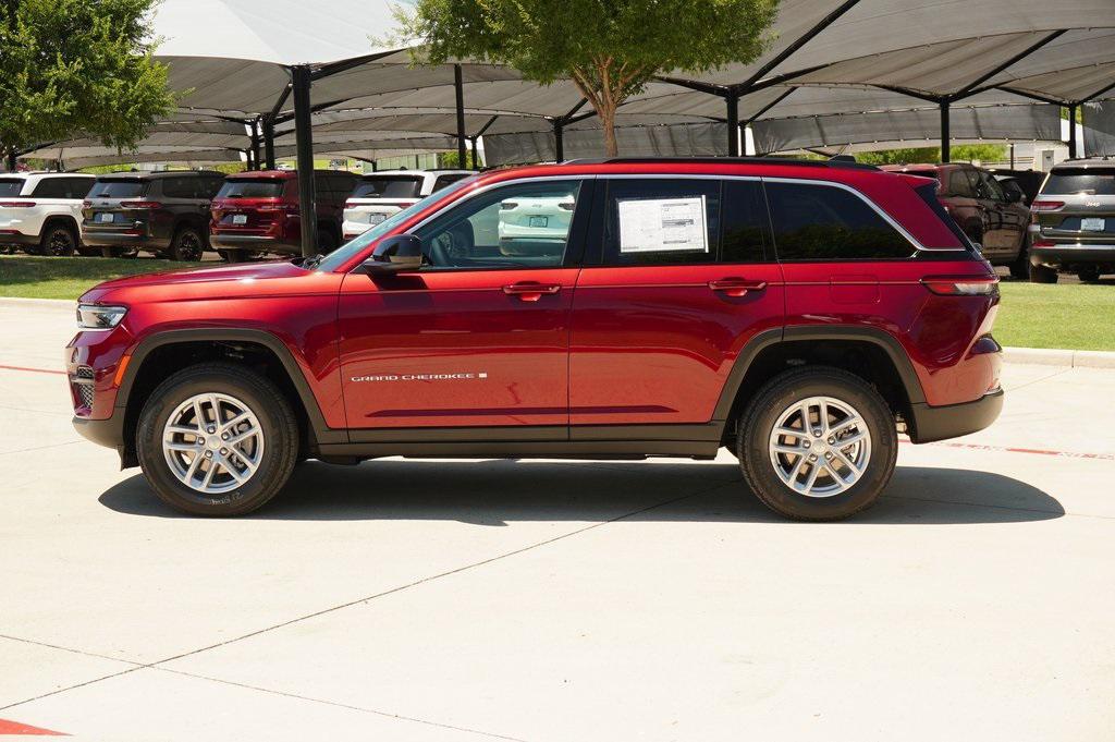 new 2025 Jeep Grand Cherokee car, priced at $36,796