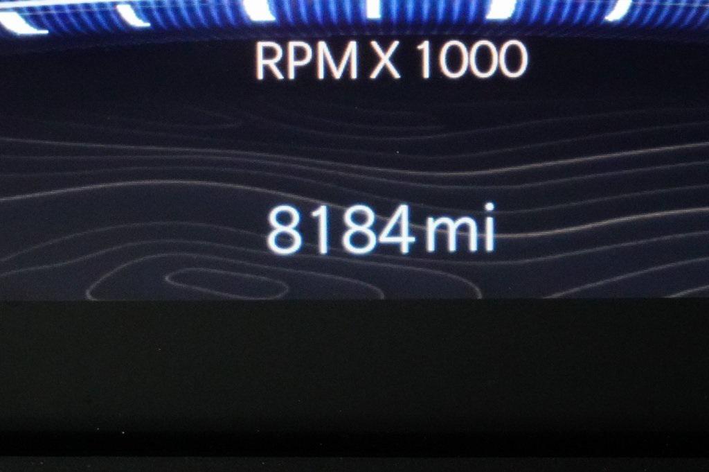 used 2024 Jeep Grand Cherokee car, priced at $30,999