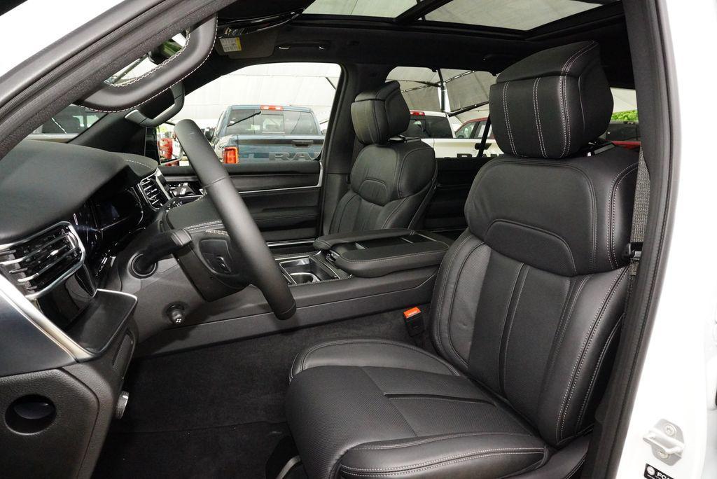 new 2026 Jeep Grand Wagoneer car, priced at $93,275