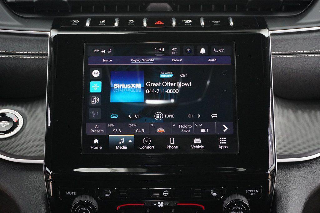 used 2024 Jeep Grand Cherokee car, priced at $28,999