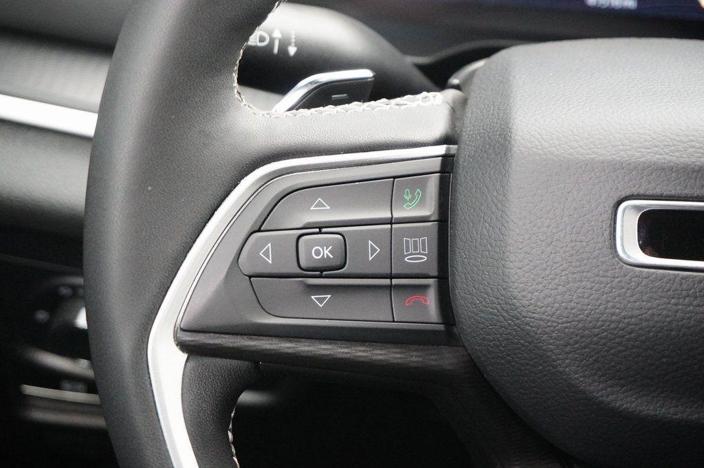 used 2024 Jeep Grand Cherokee car, priced at $28,999