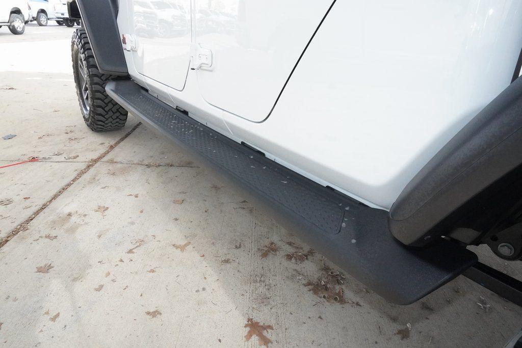 used 2025 Jeep Gladiator car, priced at $47,835