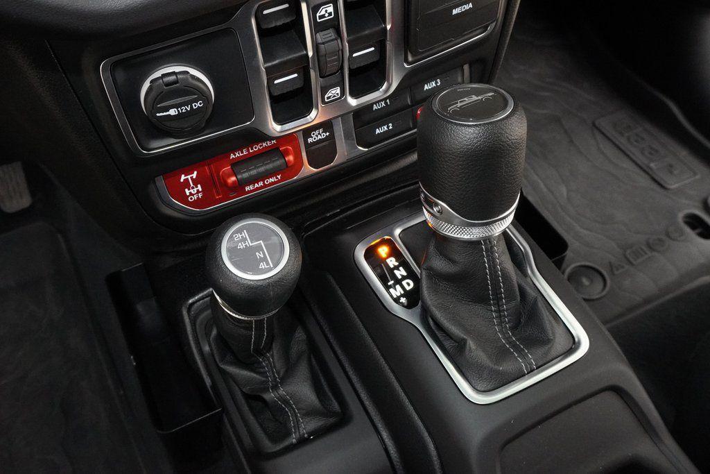 used 2025 Jeep Gladiator car, priced at $47,835