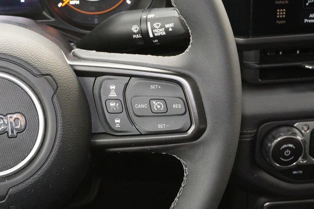 used 2025 Jeep Gladiator car, priced at $45,999
