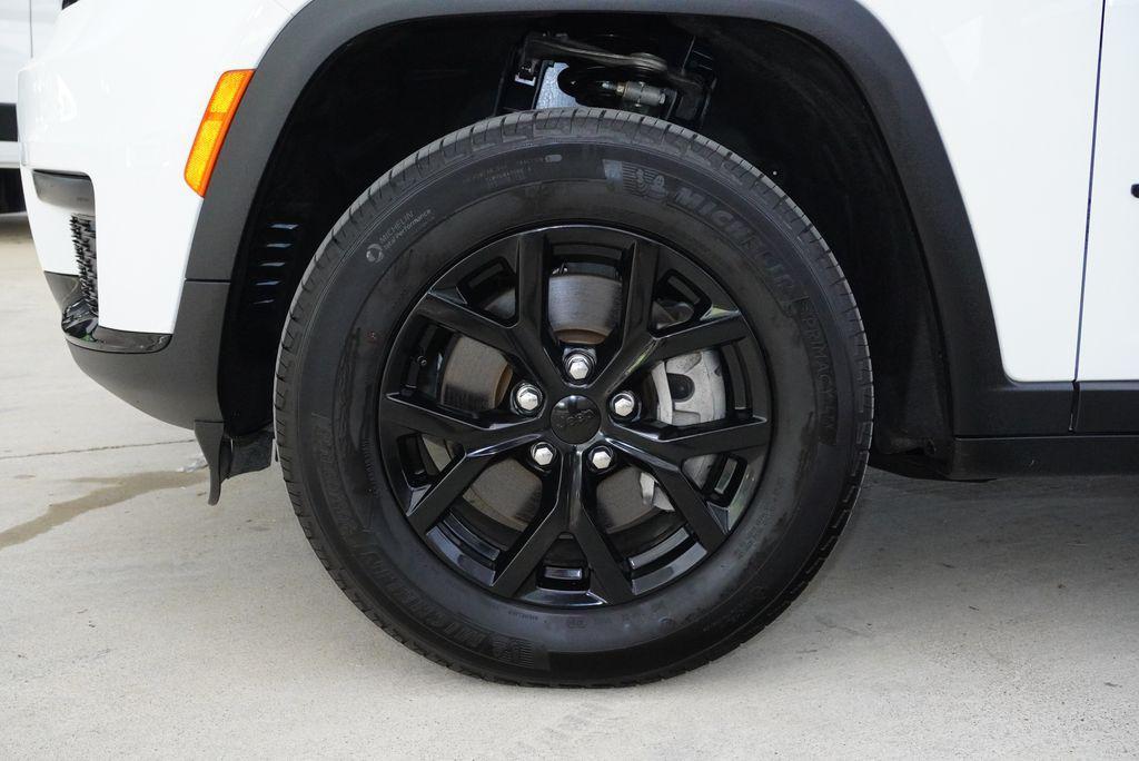 used 2025 Jeep Grand Cherokee L car, priced at $36,999