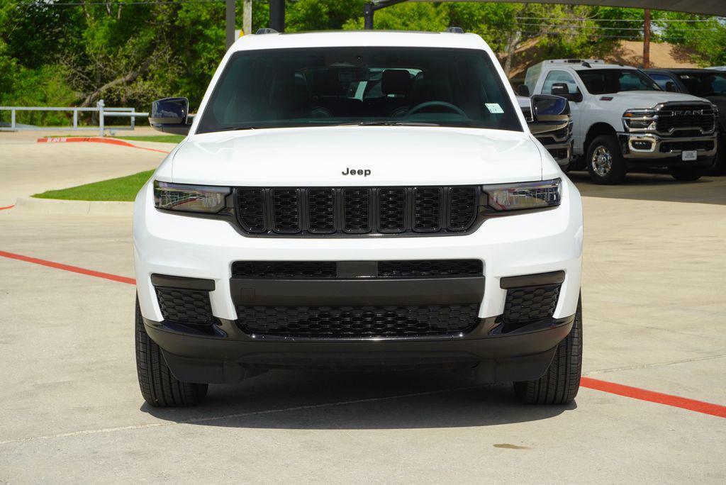used 2025 Jeep Grand Cherokee L car, priced at $36,999