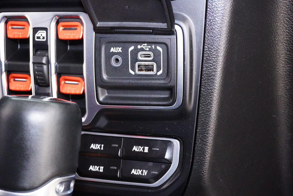 used 2021 Jeep Gladiator car, priced at $33,488