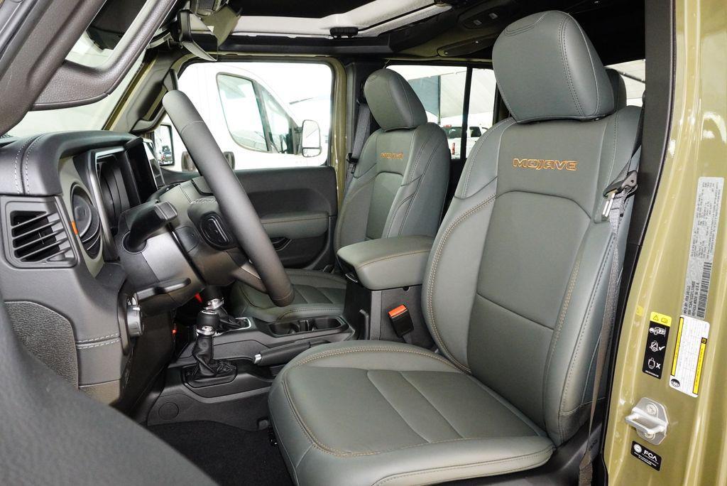 new 2026 Jeep Gladiator car, priced at $59,351