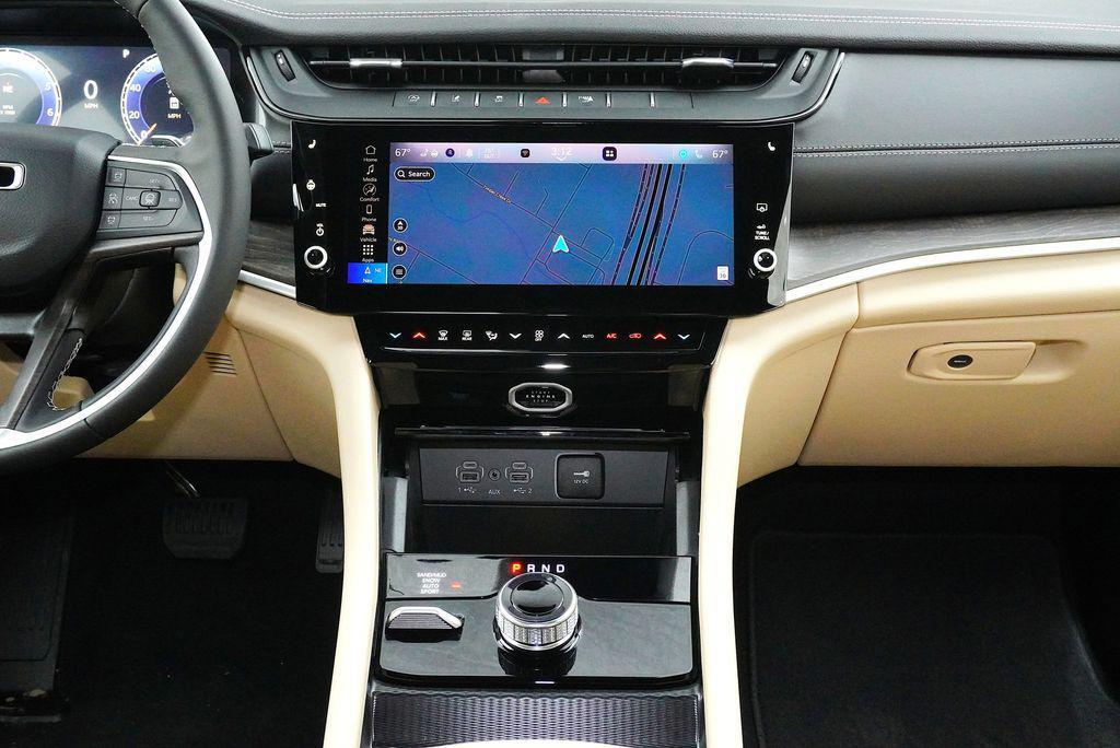 new 2026 Jeep Grand Cherokee L car, priced at $48,629