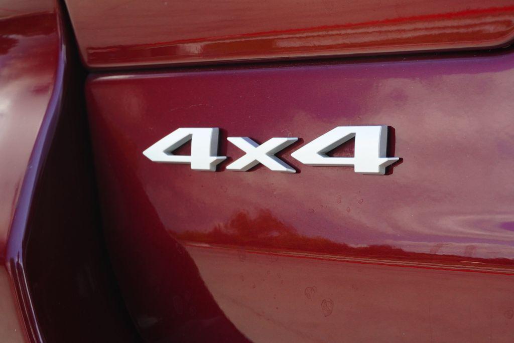 used 2024 Jeep Grand Cherokee car, priced at $42,888
