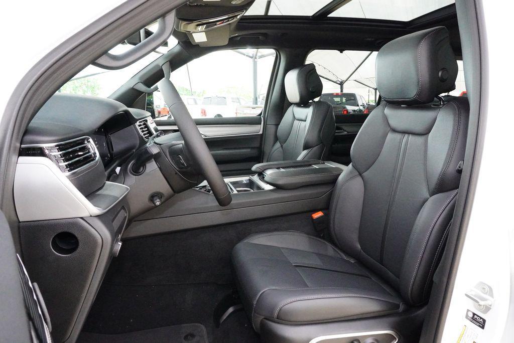 new 2026 Jeep Grand Wagoneer car, priced at $78,936