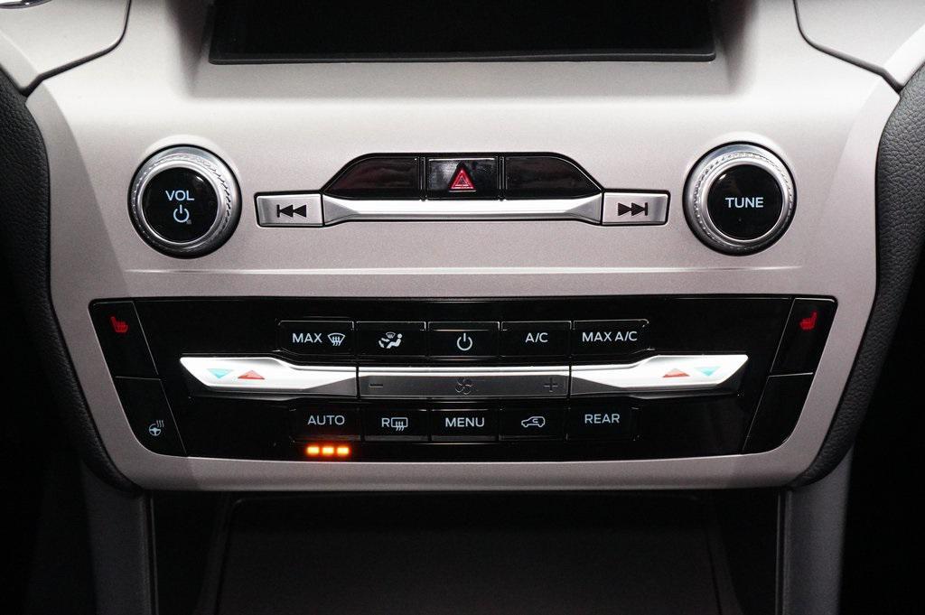 used 2023 Ford Explorer car, priced at $29,902